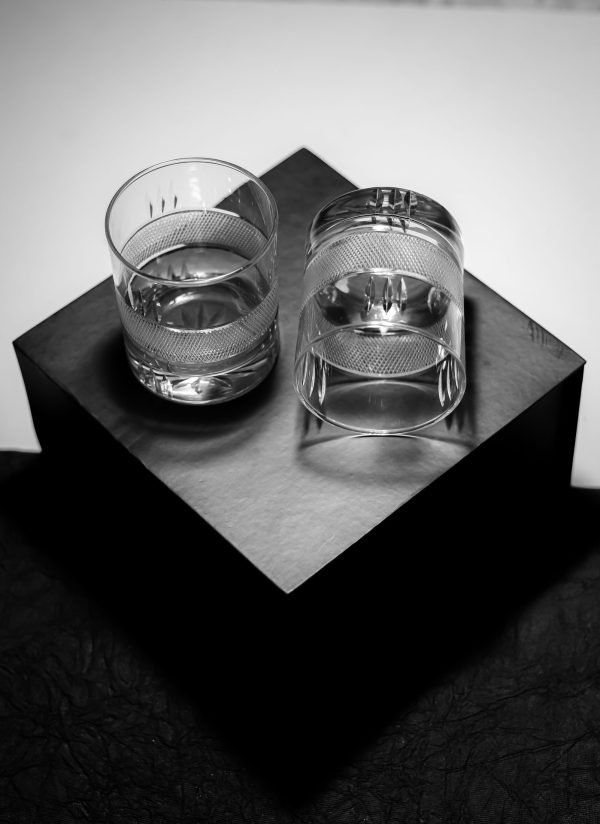 Round Net Design Whiskey Glasses 3